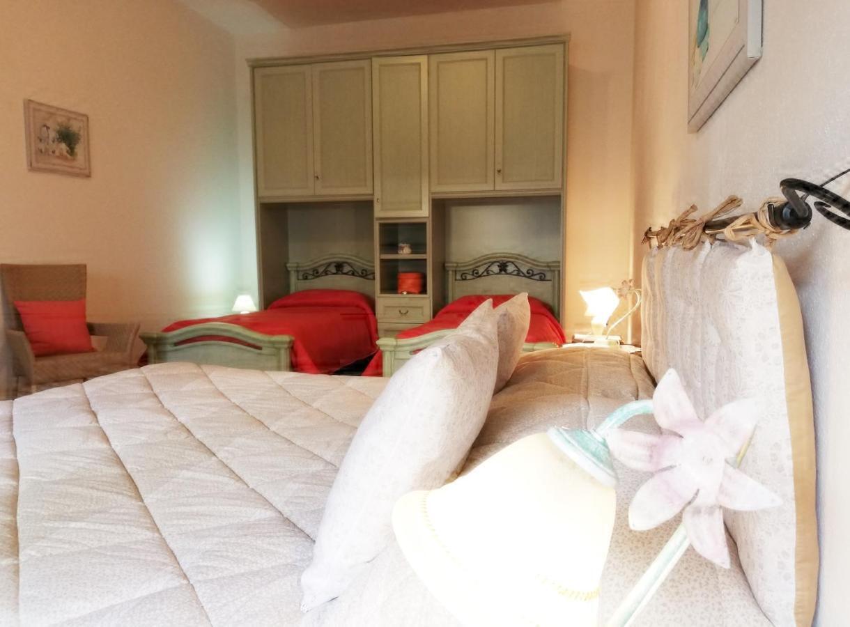 Appartamento Mary Oliena Ngoại thất bức ảnh