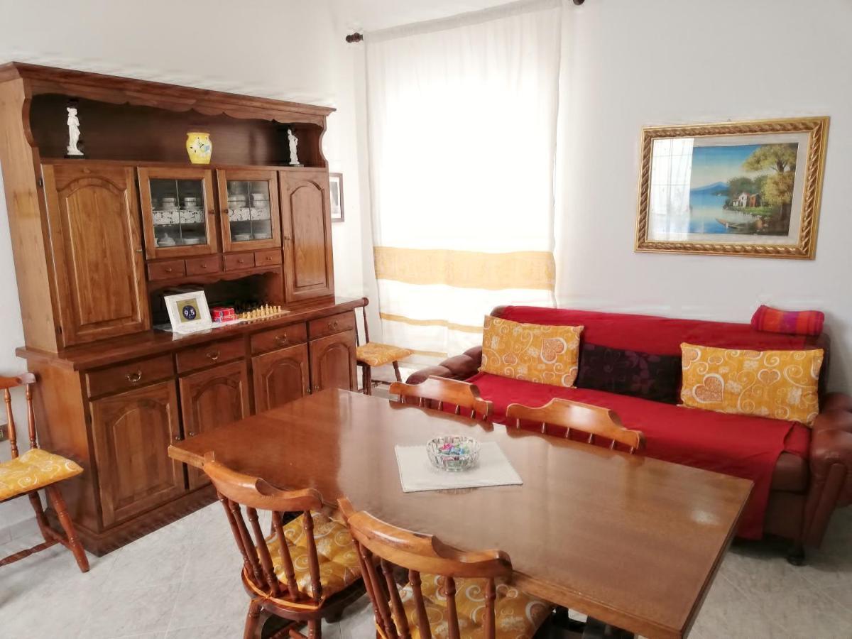 Appartamento Mary Oliena Ngoại thất bức ảnh